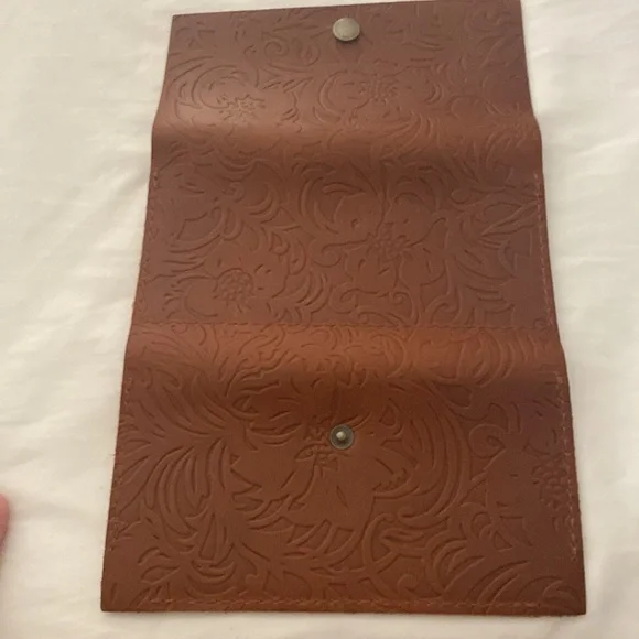 Portland Leather Goods Women’s Brown Leather Wallet NWOT - Picture 3 of 4